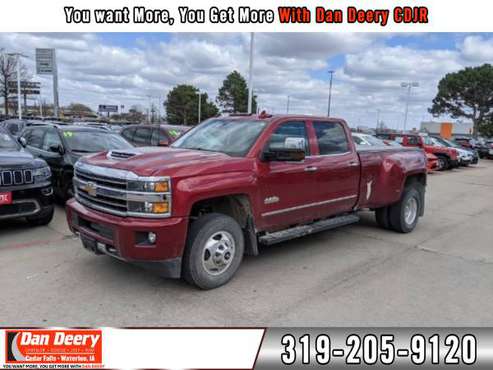 2019 Chevrolet Silverado 3500HD 4WD 4D Crew Cab/Truck High Country for sale in Waterloo, IA