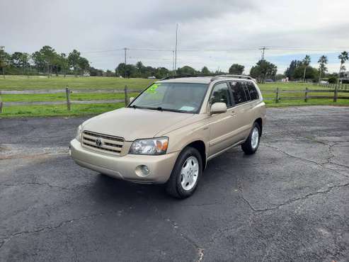 2005 TOYOTA HIGHLANDER MINT CONDITION 3RD ROW BUY HERE PAY HERE -... for sale in Sarasota, FL