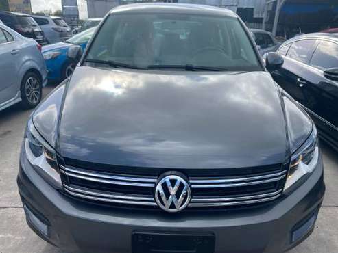 **2014 VOLKSWAGEN TIGUAN TSI **** - cars & trucks - by owner -... for sale in Port Isabel, TX
