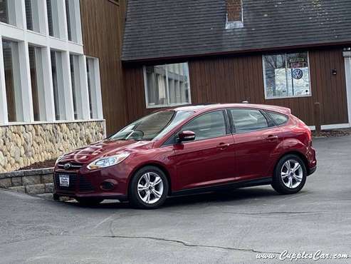 2014 Ford Focus SE Automatic Hatchback 5 Door Red 80K Miles - cars & for sale in Belmont, VT