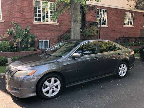 2009 TOYOYA CAMRY SE SPORT FULLY LOADED LEATHER SUNROOF - cars & for sale in Brooklyn, NY