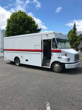 2003 FREIGHTLINER MT45 P1000 - cars & trucks - by owner - vehicle... for sale in Bremerton, WA
