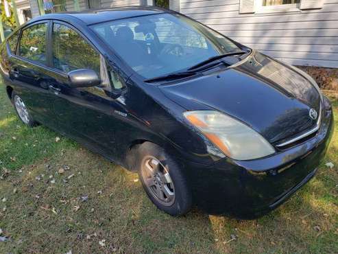 2006 Black Prius Great Dependable Car. for sale in Sidney, OH