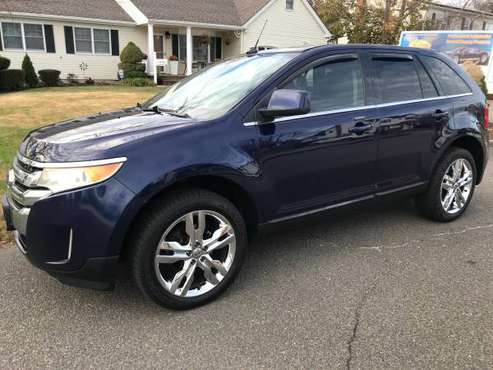 2011 Ford Edge Limited AWD - cars & trucks - by owner - vehicle... for sale in Brightwaters, NY