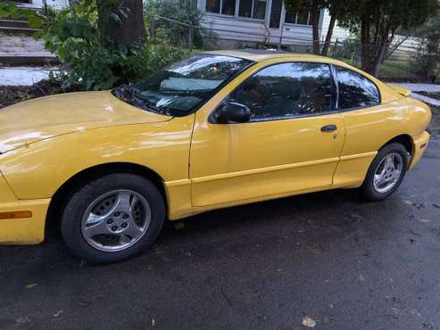 04 Pontiac Sunfire $650 OBO for sale in Saint Paul, MN