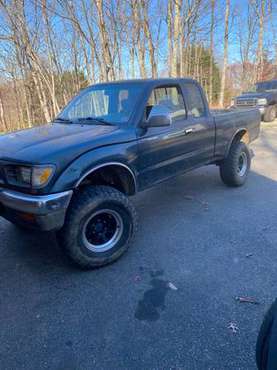 1996 Toyota Tacoma - cars & trucks - by owner - vehicle automotive... for sale in Amherst, VA