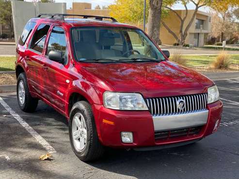 2006 Mercury mariner Only 90k miles All wheel drive hybrid - cars &... for sale in Albuquerque, NM