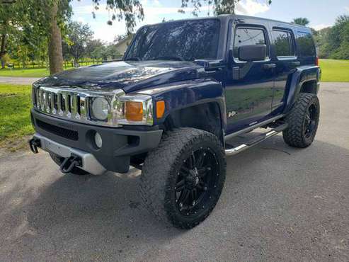 2009 HUMMER H3! 4X4! DURABLE! CLEAN TITLE! TIGHT! - cars & trucks -... for sale in Port Saint Lucie, FL