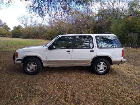1991 Ford Explorer - cars & trucks - by dealer - vehicle automotive... for sale in San Antonio, TX