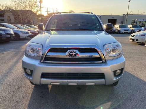 2006 TOYOTA 4RUNNER SR5 EXCELLENT CONDITION SUV - cars & trucks - by... for sale in Downers Grove, IL