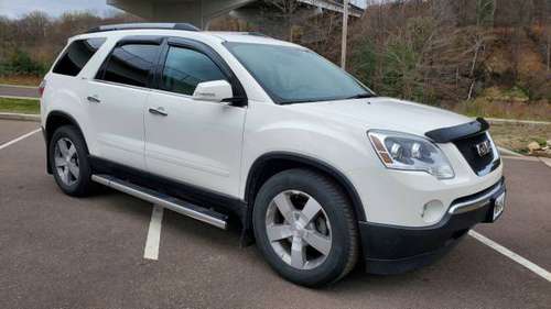 2011 GMC Acadia SLT AWD - - by dealer - vehicle for sale in Eau Claire, WI