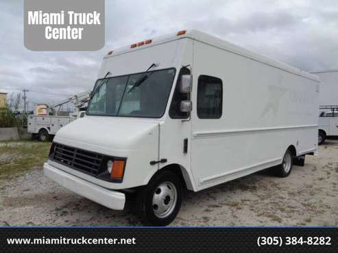 2004 Workhorse STEP VAN FORWARD CONTROL CHASSIS COMMERCIAL VANS... for sale in Hialeah, FL