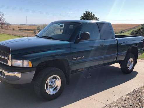 Ram 1500 4x4 Quad Cab SLT for sale in Sioux City, IA