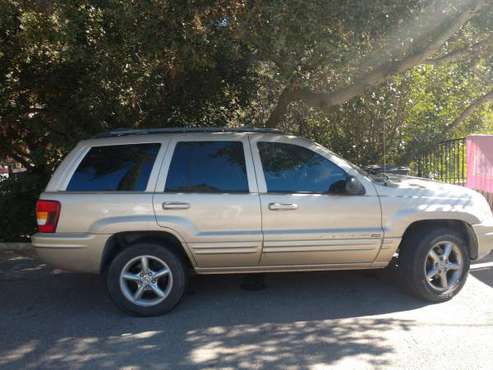 Grand jeep cherokee limited - cars & trucks - by owner - vehicle... for sale in Oak View, CA