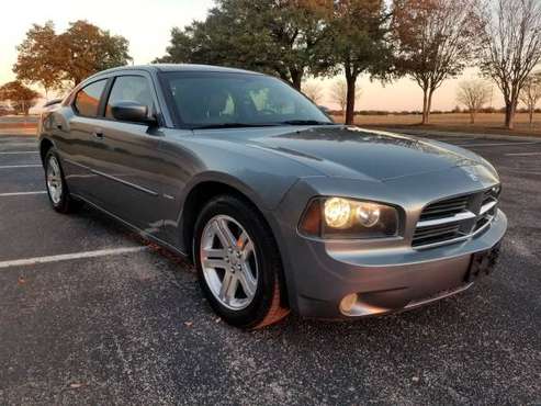 '06 Dodge Charger R/T HEMI 5.7 * CLEAN * - cars & trucks - by dealer... for sale in San Antonio, TX