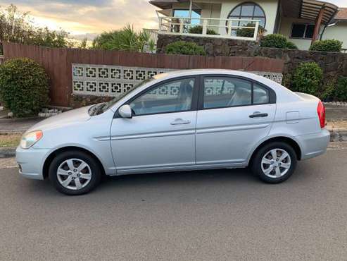 2010 hyundai accent- -- 4 door-- cold air-- - cars & trucks - by... for sale in Honolulu, HI