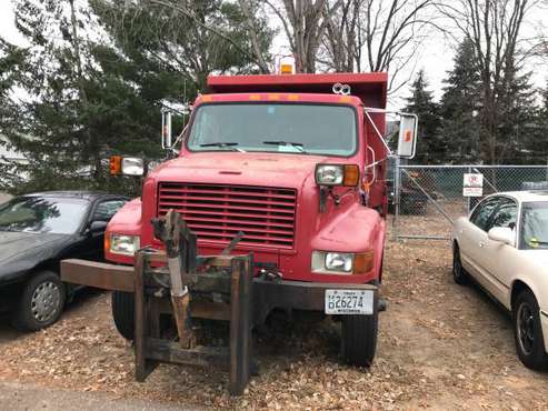 1997 International I4900 - cars & trucks - by owner - vehicle... for sale in Eau Claire, WI