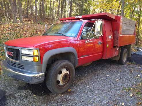 GMC Dump Truck for sale in Milesburg, PA