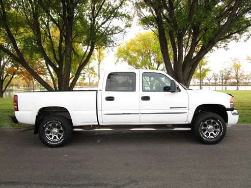 2006 GMC SIERRA 2500HD SLT CREW CAB 4X4! 6.0 VORTEC! LOADED! JUST IN!! for sale in Nampa, ID