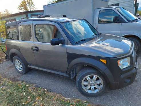 Honda Element, manual, 153,600 2005 - cars & trucks - by owner -... for sale in Fort Collins, CO