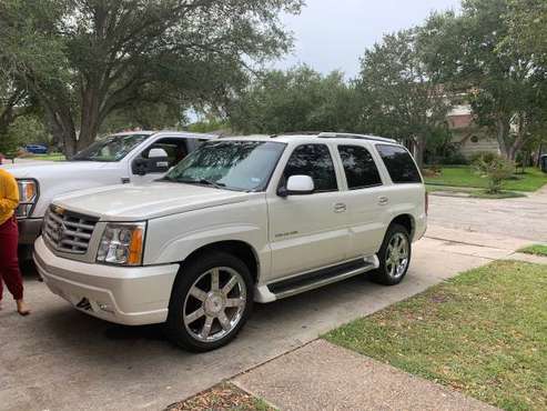 Cadillac Escalade - cars & trucks - by owner - vehicle automotive sale for sale in Corpus Christi, TX