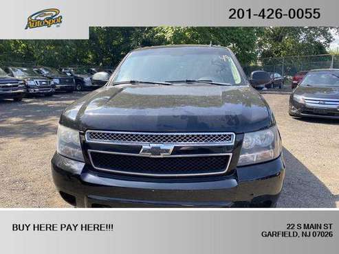 2011 Chevrolet Chevy Suburban 1500 LS Sport Utility 4D EZ-FINANCING!... for sale in Garfield, NY
