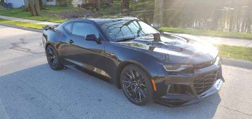 2018 Chevy ZL1 Camaro Tastefully Modded One Owner Low Miles - cars & for sale in OH