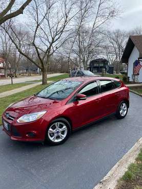 2013 Ford Focus SE Hatchback 54k miles - cars & trucks - by owner -... for sale in Naperville, IL