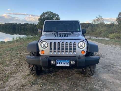 2010 Jeep Wrangler - Grey Sport 2D, 112k miles, automatic - cars & for sale in Colchester, CT