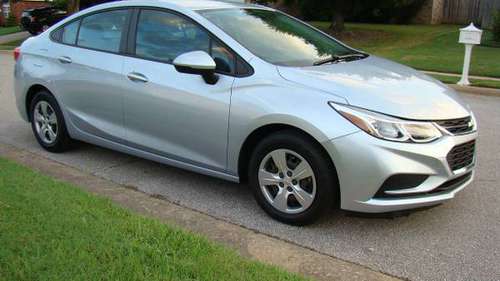 2017 Chevy Cruze With Only 17k Miles for sale in Bentonville, MO