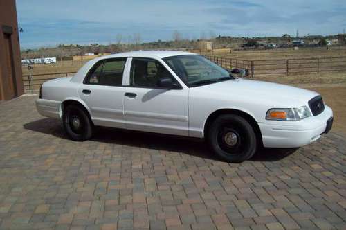 CROWN VICTORIA-2008 - cars & trucks - by owner - vehicle automotive... for sale in Prescott, AZ