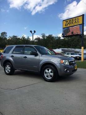 2008 Ford Escape XLS 4WD - - by dealer - vehicle for sale in OH