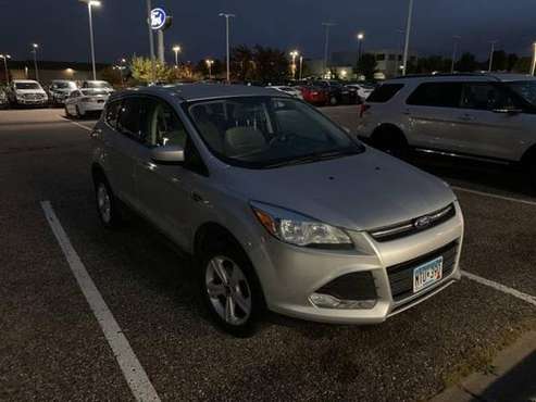 2013 Ford Escape SE - SUV - cars & trucks - by dealer - vehicle... for sale in Shakopee, MN