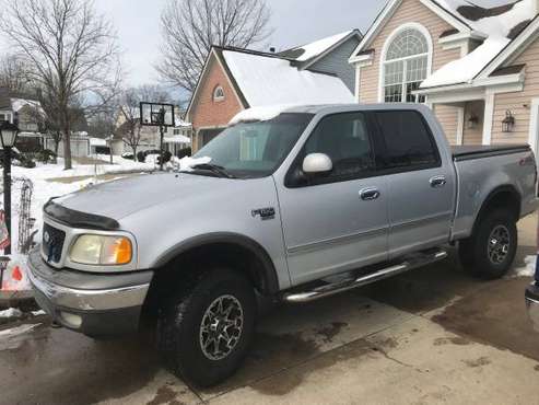 F2002 Ford F-150 Supercab 4x4 - cars & trucks - by owner - vehicle... for sale in Berea, OH