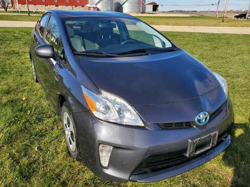 2013 Toyota Prius II (One Owner! Financing! Trades Welcome!) - cars... for sale in Jefferson, WI