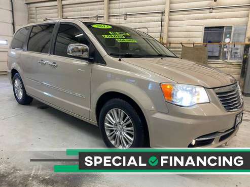 * 2013 CHRYSLER TOWN AND COUNTRY * LIMITED * MINI VAN * XTRA CLEAN *... for sale in Lapeer, MI