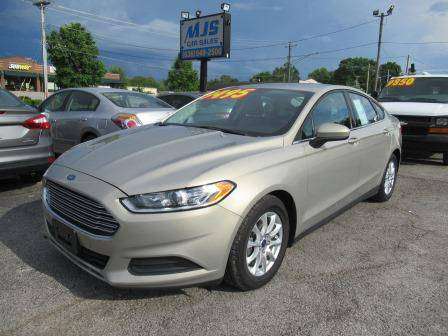 2016 Ford Fusion S - cars & trucks - by dealer - vehicle automotive... for sale in St.Charles, MO