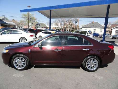 2011 Lincoln MKZ 4dr Sdn FWD - - by dealer - vehicle for sale in Reno, NV
