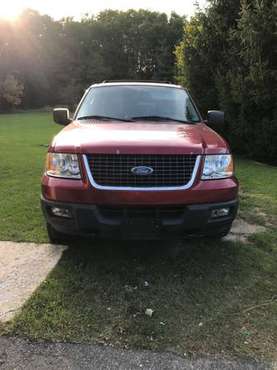 2004 Ford Expedition XLT for sale in Elkhorn, WI