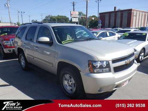 2010 Chevrolet Tahoe LT - cars & trucks - by dealer - vehicle... for sale in Des Moines, IA