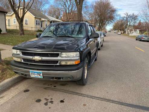 Handyman special 2002 Tahoe - cars & trucks - by owner - vehicle... for sale in South St. Paul, MN
