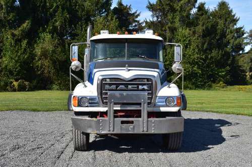 2004 Mack Granite CV713 Roll Off Truck - cars & trucks - by owner -... for sale in Glenmoore, District Of Columbia