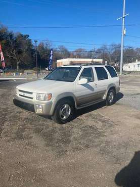 2000 INFINITI QX4 - cars & trucks - by dealer - vehicle automotive... for sale in Rocky Mount, NC