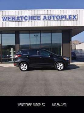 2015 Ford Escape Se - cars & trucks - by dealer - vehicle automotive... for sale in Wenatchee, WA