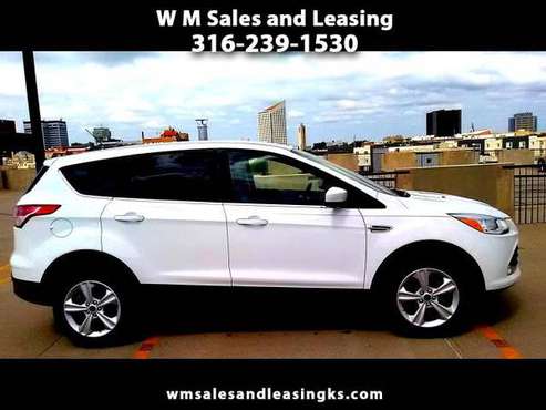 2016 Ford Escape SE 4WD - cars & trucks - by dealer - vehicle... for sale in Wichita, KS