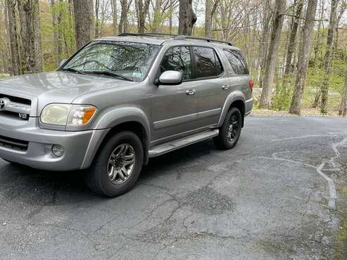 2005 Toyota Sequoia SR5 for sale in GREELEY, PA