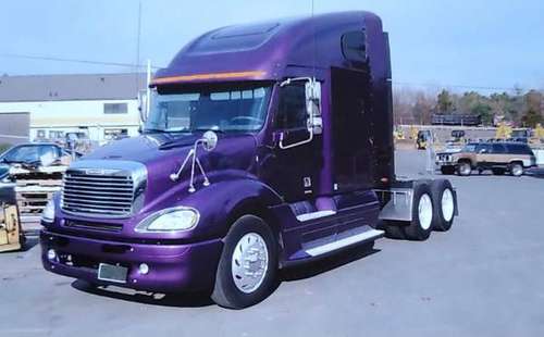 TRUCK FOR SALE BY OWNER -FREIGHTLINER COLUMBIA 2003 - cars & trucks... for sale in Philadelphia, PA