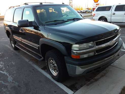 2004 Chevy Suburban - cars & trucks - by dealer - vehicle automotive... for sale in menominee, WI
