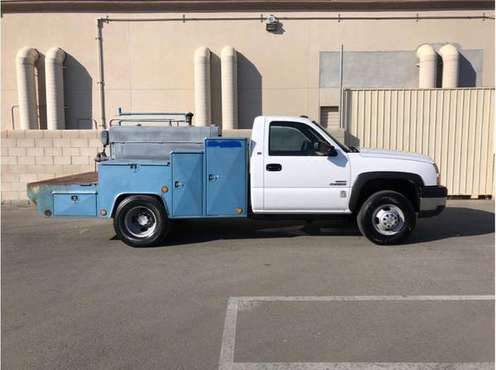 2005 Chevrolet Chevy Silverado 3500 Regular Cab Chassis 161 5 W B for sale in Bakersfield, CA