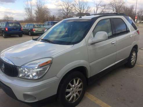 2006 Buick Rendezvous 3 row Seat - - by dealer for sale in Holland , MI